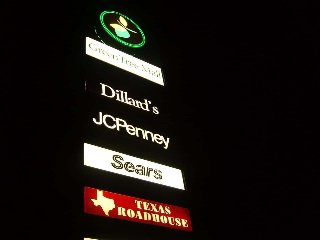 Green Tree Mall in Clarksville, Indiana