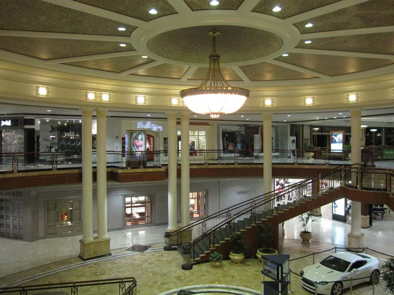 Phipps Plaza in Atlanta, Georgia