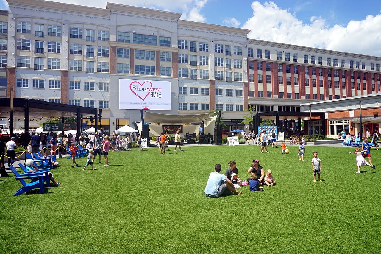 Bayshore in Glendale, Wisconsin
