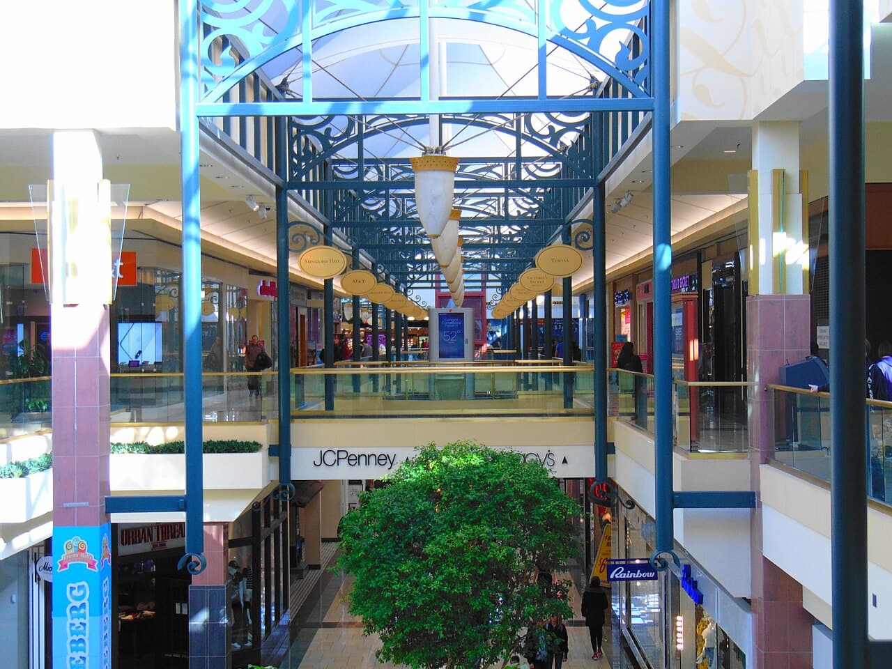 Buckland Hills Mall in Manchester, Connecticut