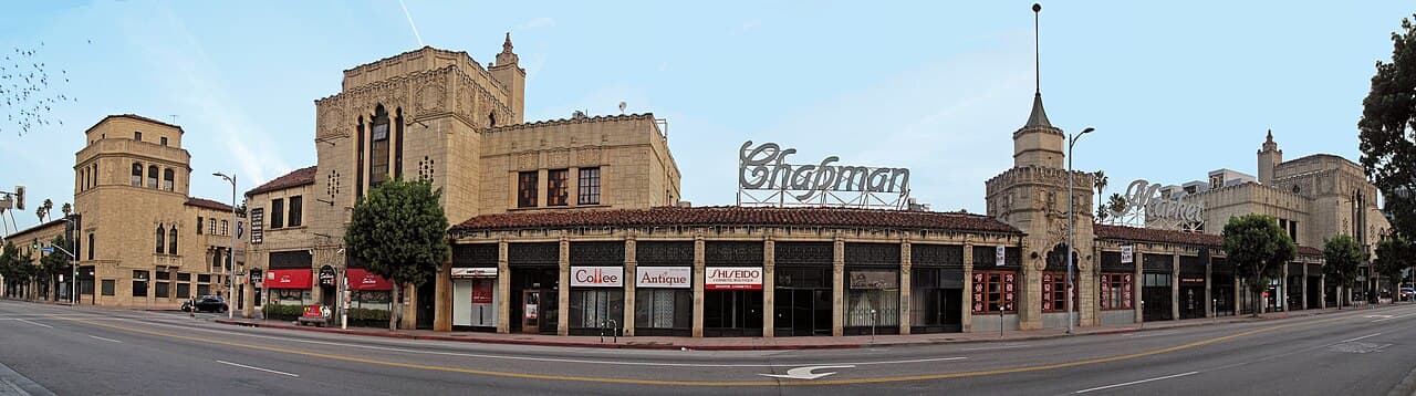 Chapman Plaza in Los Angeles, California