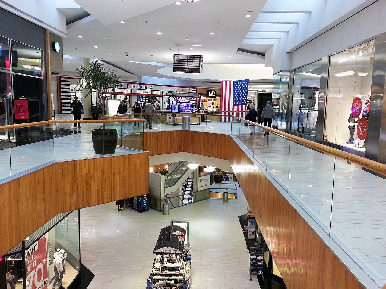 Holyoke Shopping Center in Holyoke, Massachusetts