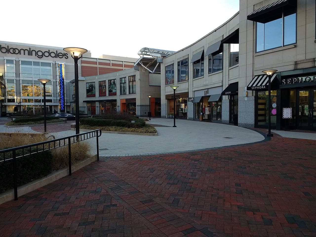 The Shops at Wisconsin Place in Washington, District of Columbia